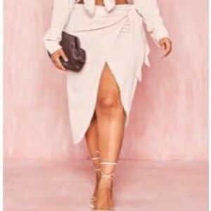 Matching Cream Crinkle Skirt